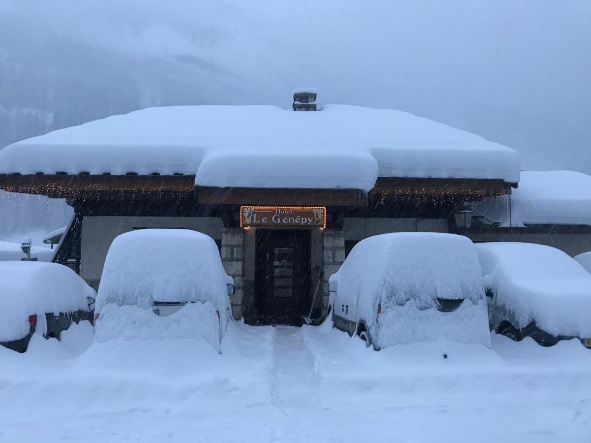 勒杰内普酒店 蒂涅 外观 照片